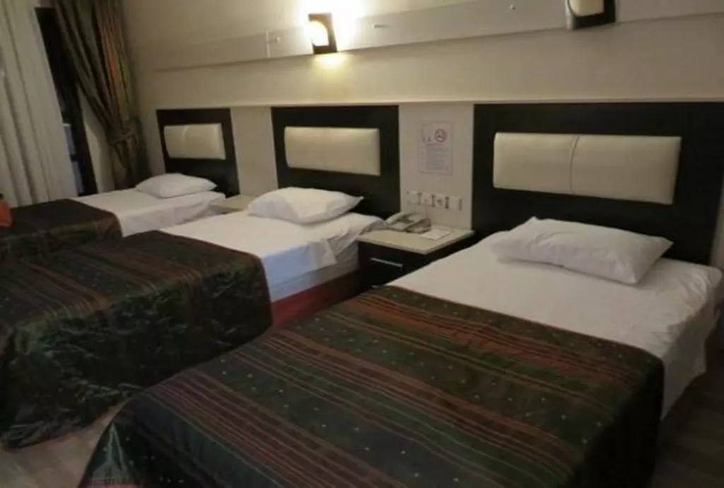 hotel royal palace kusadasi_shabavizparvaz_05.jpg